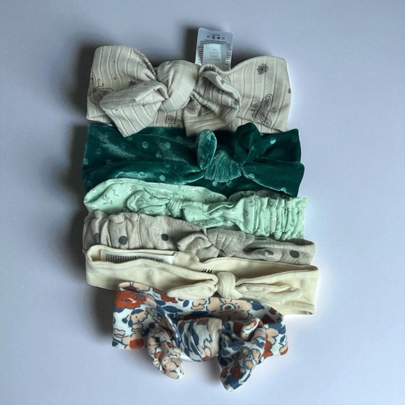 Baby Girl Headband Bundle (0–12 Months) – 6 Styles - Picture 1 of 1